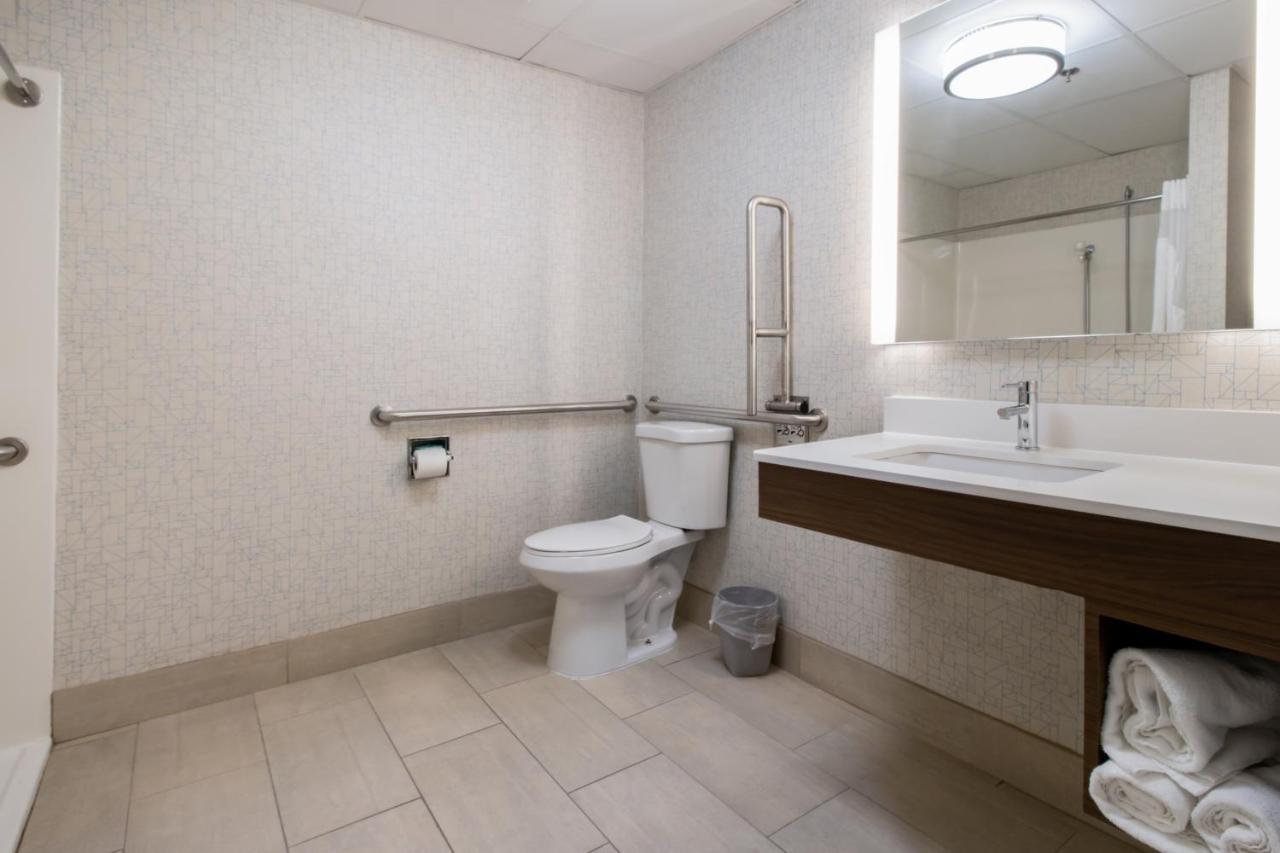 Holiday Inn Express Hotel & Suites Swansea By Ihg Zewnętrze zdjęcie