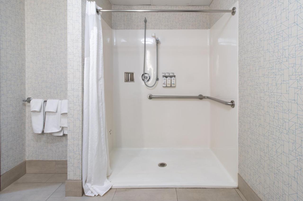 Holiday Inn Express Hotel & Suites Swansea By Ihg Zewnętrze zdjęcie